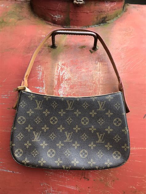 louis vuitton baguette bag vintage.